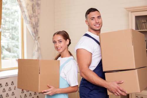Local moving truck support for flat and house moves near Crystal Palace